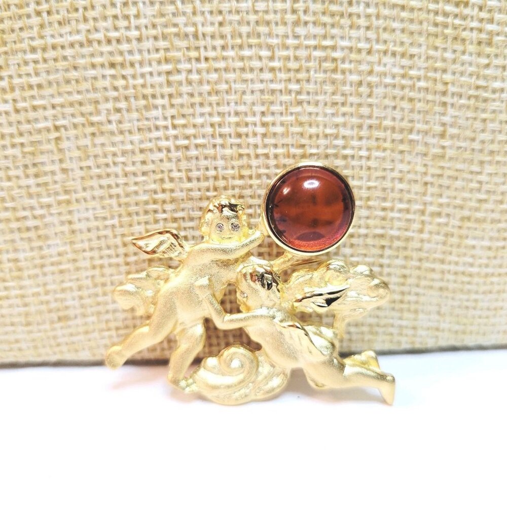 Vtg Lee Sands Baltic Amber Gold Toned Cherub Brooch Signed
